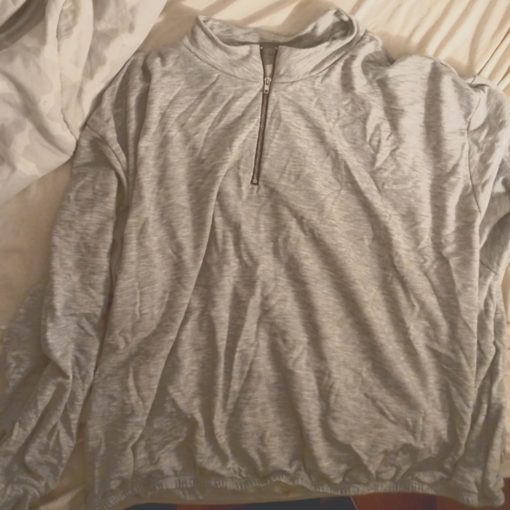3X white cropped sweater